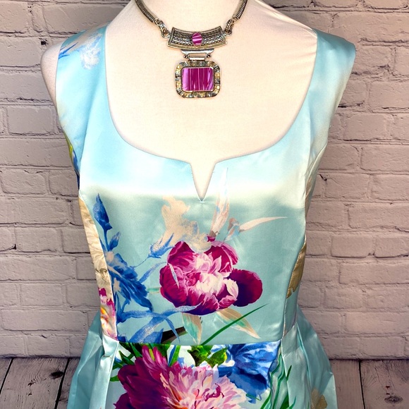 Luxe By Carmen Marc Valvo Satin Dress - Picture 2 of 7